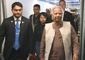 নিউইয়র্কে পৌঁছেছেন প্রধান উপদেষ্টা, বাইডেনের সাথে বৈঠক আজ