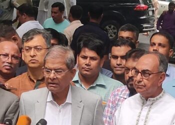 প্রধান উপদেষ্টার সঙ্গে সংলাপ/নির্বাচনের রোড ম্যাপ ঘোষণার আহ্বান বিএনপি’র