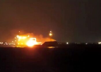 পতেঙ্গায় বিএসসির আরেক জাহাজে আগুন; একজনের লাশ উদ্ধার