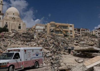 দক্ষিণ লেবাননের মসজিদে ইসরাইলের বিমান হামলা