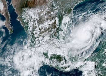 যুক্তরাষ্ট্রের দিকে ধেয়ে আসছে ঘূর্ণিঝড় ‘মিল্টন’