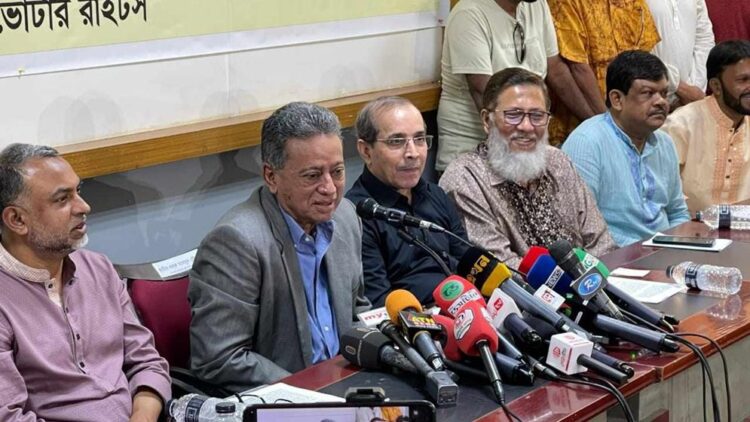 জাতীয় প্রেস ক্লাবে সভায় আমির খসরু, ‘আওয়ামী লীগকে ভোটের মাধ্যমে বাতিল করতে হবে’