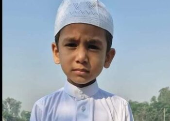 ছেলেকে হারিয়ে শোকে পাথর সাংবাদিক নজরুল ইসলাম