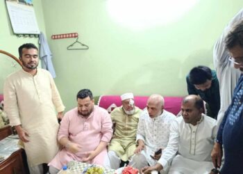 বিএনপি নেতা অসুস্থ ইদ্রিস মিয়াকে দেখতে গেলেন মীর হেলাল 