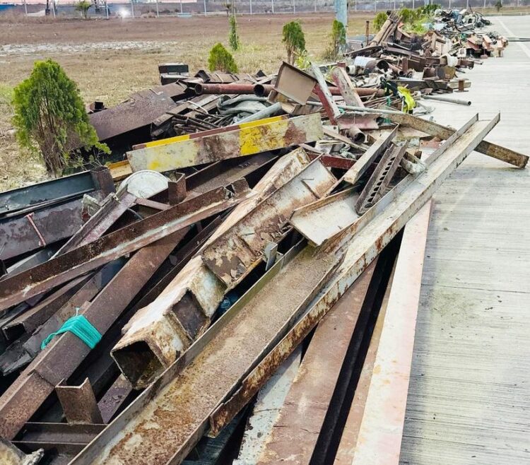 মাতারবাড়িতে চুরি হওয়া কোটি টাকার মালামাল উদ্ধার করল নৌবাহিনী