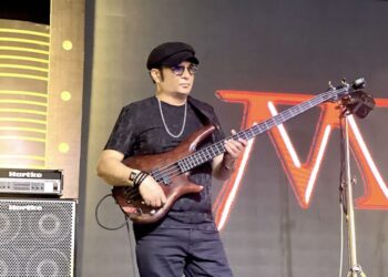 মোর্শেদ খান – বিখ্যাত বেজ গিটারিস্ট