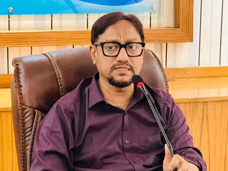 দায়িত্বে অবহেলা করলে শাস্তিমূলক ব্যবস্থা: মেয়র শাহাদাত