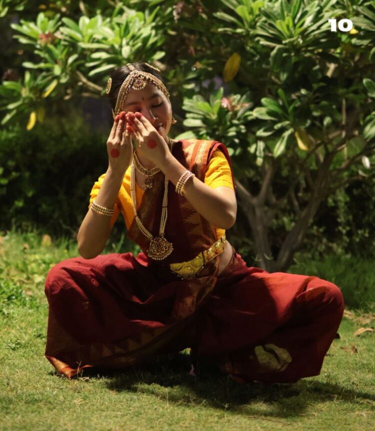 আত্মার আরাধনা: ভরতনাট্যম