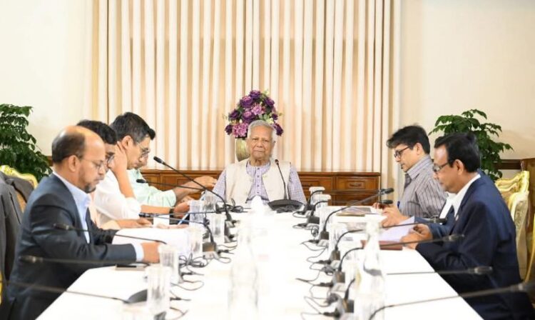 চট্টগ্রাম বন্দরের সক্ষমতা বৃদ্ধির উদ্যোগ ত্বরান্বিত করতে নির্দেশ প্রধান উপদেষ্টার