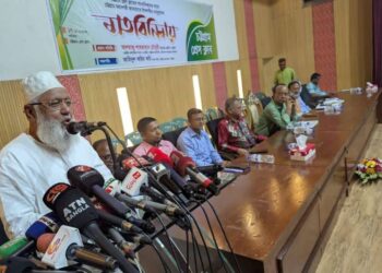 দেশের স্বার্থ বিকিয়ে দিয়ে চট্টগ্রাম বন্দর নিয়ে কোন পদক্ষেপ চায় না জামায়াত