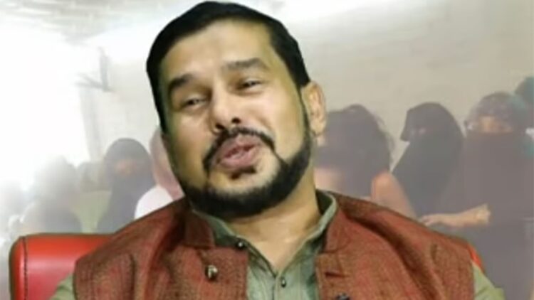 চট্টগ্রামের প্রাক্তন কাউন্সিলর তৌফিক ধরা শাহজালাল বিমানবন্দরে