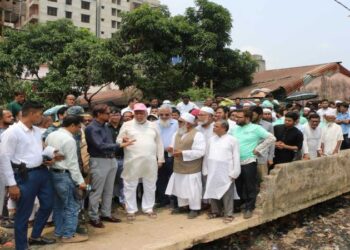 চট্টগ্রামের জলাবদ্ধতা মানবসৃষ্ট সমস্যা: উপদেষ্টা