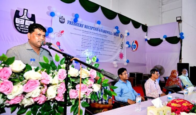 চবির মাইক্রোবায়োলজি বিভাগের নবীনবরণ ও বিদায় সংবর্ধনা অনুষ্ঠিত