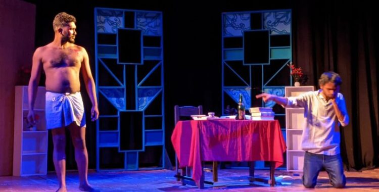 বৃহস্পতিবার বয়ান শিল্পাঙ্গনের ‘স্পার্টাকাস বিষয়ক জটিলতা’র মঞ্চায়ন