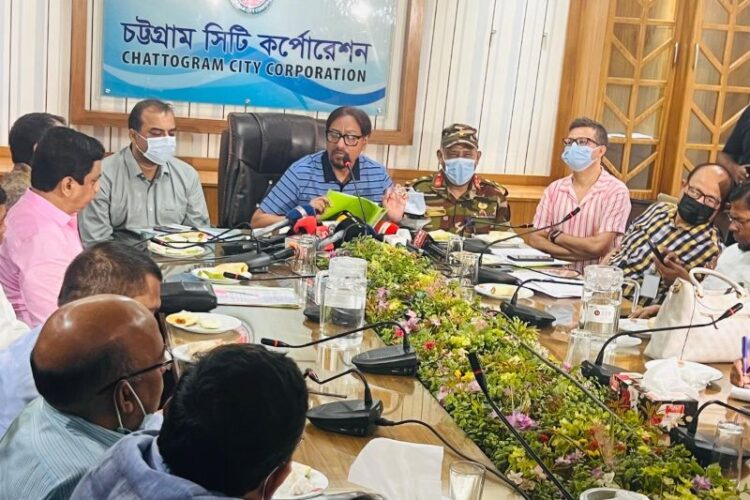 করোনা মোকাবিলায় সবাইকে একসাথে কাজ করতে হবে: চসিক মেয়র