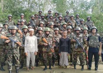 চন্দনাইশে অস্ত্রের মুখে অপহৃত একই পরিবারের দুই সদস্য উদ্ধার