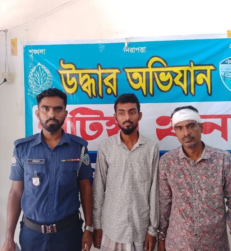 পটিয়ায় বসতভিটা দখল নিয়ে হামলা: দুই ভাই গ্রেফতার