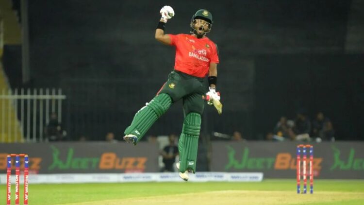 পাকিস্তানকে হেসেখেলে হারাল বাংলাদেশ