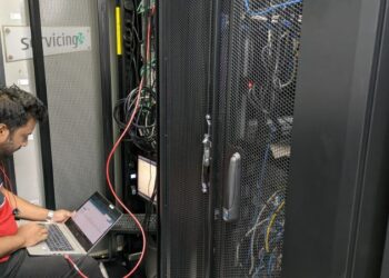 চাহিদার সাথে তাল মিলিয়ে নতুন আইটি কনসালটেন্সি সার্ভিস