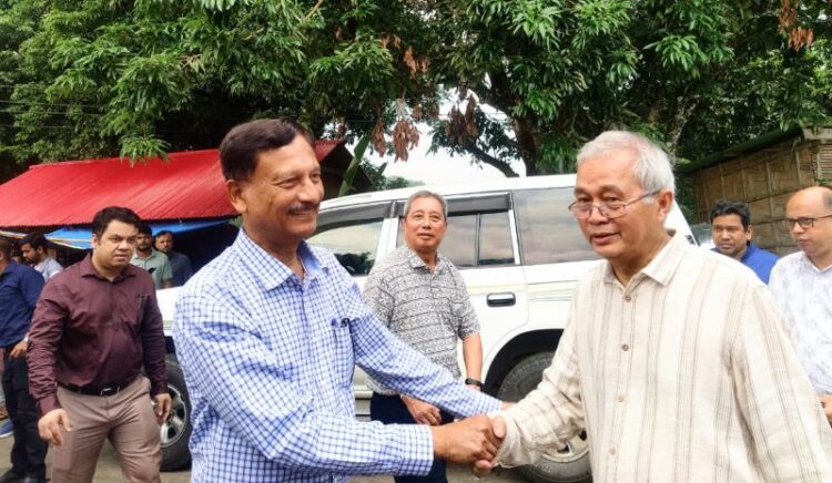 কাপ্তাই হ্রদের উন্নয়নে দুই উপদেষ্টার মতবিনিময়