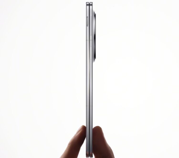 টেকসই ও দীর্ঘস্থায়ী ফোল্ডেবল স্মার্টফোন অপো ফাইন্ড এন৫
