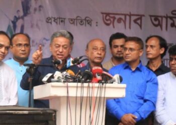 জেলে কাটানো সময় অনেক কঠিন ছিল: আমির খসরু