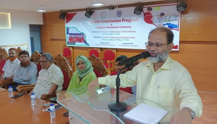 সিভাসু যুব রেড ক্রিসেন্টের উদ্যোগে নবীনবরণ ও সার্টিফিকেট বিতরণ