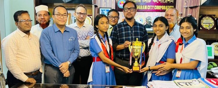 বিতর্কের মাধ্যমে যুক্তিবাদী সমাজ গড়তে হবে: মেয়র ডা. শাহাদাত