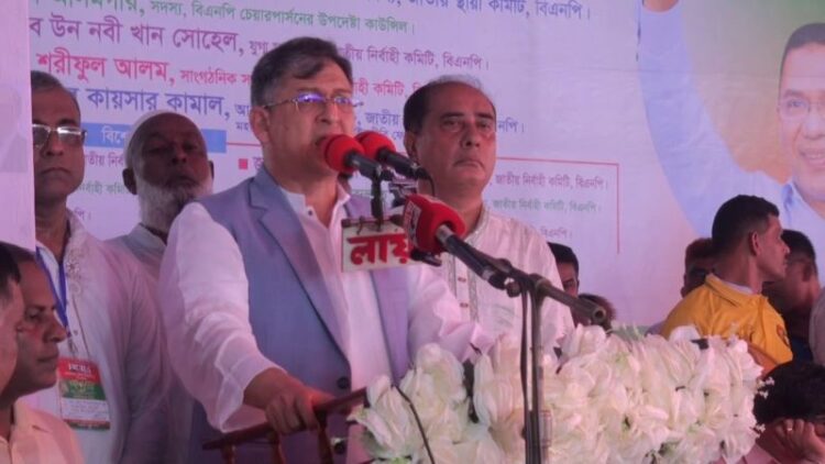 নির্বাচন রুখে দেওয়ার শক্তি কারও নেই: সালাউদ্দিন আহমেদ