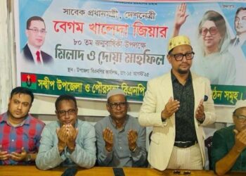 নির্বাচনে দল যাকে মনোনয়ন দেবেন, তার জন্য সবাইকে কাজ করতে হবে