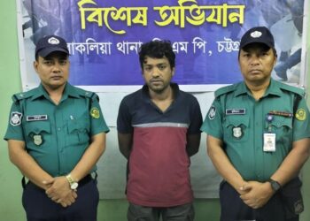 বাকলিয়ার ১৮ মামলার আসামি ‘গ্যাং লিডার’ সোবহান গ্রেফতার