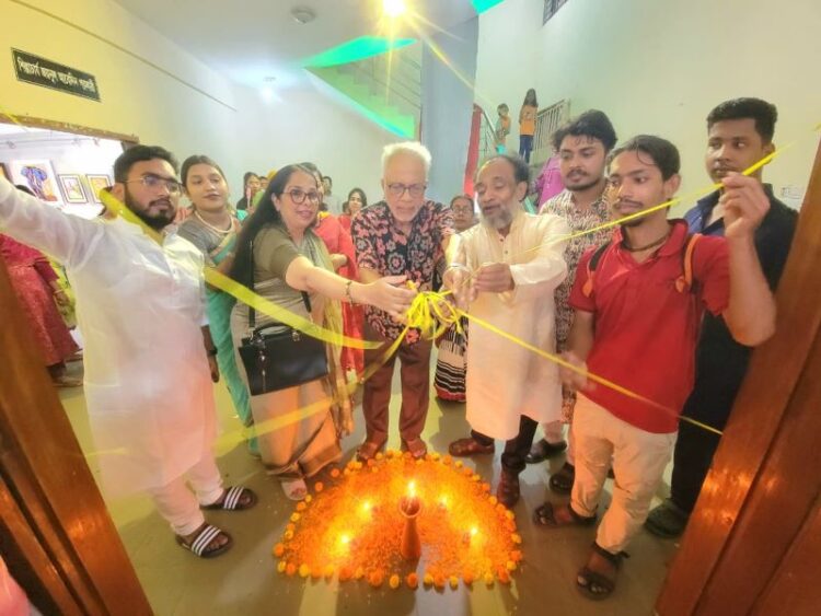 চট্টগ্রাম শিল্পকলা একাডেমিতে তারুণ্যের শিল্পশৈলী প্রদর্শনী শুরু
