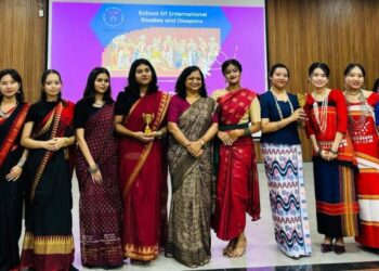 লাল-সবুজের ছন্দে কাঁপলো আন্তর্জাতিক মঞ্চ