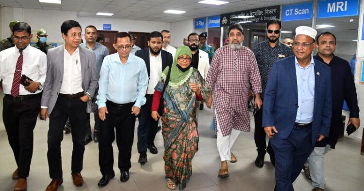 মানবিক ডাক্তার তৈরির আহ্বান স্বাস্থ্য উপদেষ্টা