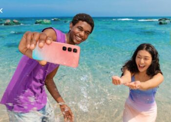 হট ৬০ সিরিজের সঙ্গে তরুণরা বেছে নিচ্ছে ঝামেলাহীন জীবন