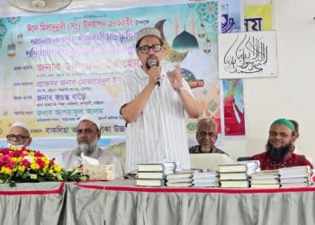 আমাদেরকে কোরআন-সুন্নাহর আলোয় আলোকিত হতে হবে : শাহাদাত