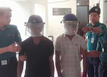 সদরঘাটের কালী মন্দিরে চুরি: স্বর্ণসহ দুই চোর ধরা