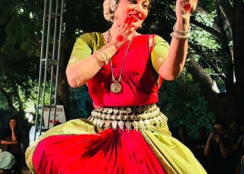 আহমেদাবাদে ‘অঙ্গ রাগ’-এ দর্শককে মুগ্ধ করলেন নৃত্যশিল্পী জুনাহি রত্তন