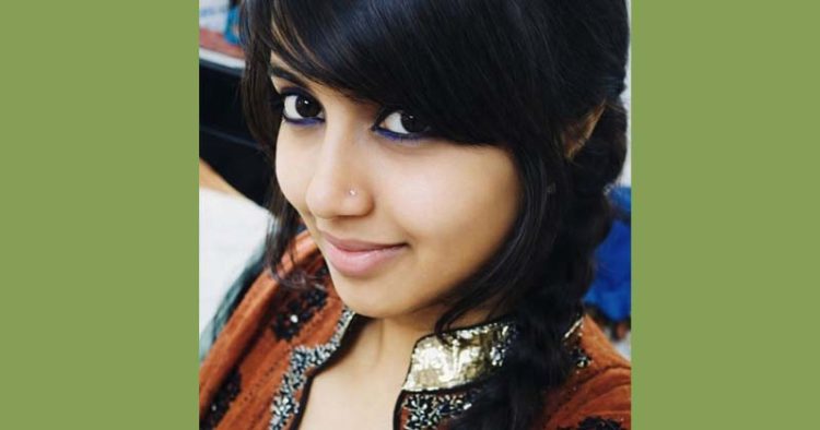 কবিতা : গদি, রক্ত ও পিষ্ট প্রাণ