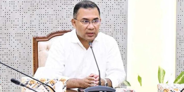 চট্টগ্রাম বন্দরের কনটেইনার টার্মিনাল নিয়ে সচিবালয়ে বৈঠকে প্রধানমন্ত্রী