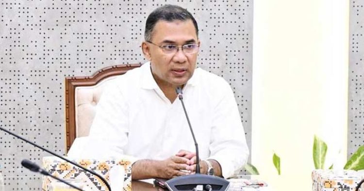 চট্টগ্রাম বন্দরের কনটেইনার টার্মিনাল নিয়ে সচিবালয়ে বৈঠকে প্রধানমন্ত্রী