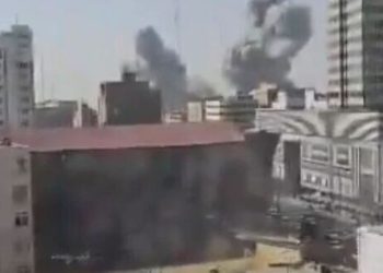 তেহরানে তিন স্থানে বিস্ফোরণ, ইসরায়েলে জরুরি অবস্থা জারি