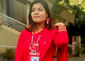 কবিতা : নবনীর ছোট্ট ফ্রক