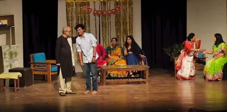 দিল্লীর জাতীয় নাট্যোৎসবে ‘নামকরণ’ মঞ্চায়নে মুগ্ধ দর্শক
