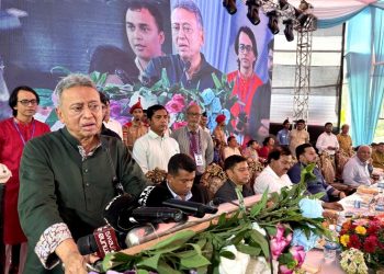 চট্টগ্রাম বিশ্ববিদ্যালয়কে শ্রেষ্ঠ বিশ্ববিদ্যালয় হিসেবে গড়ে তুলতে হবে : অর্থমন্ত্রী