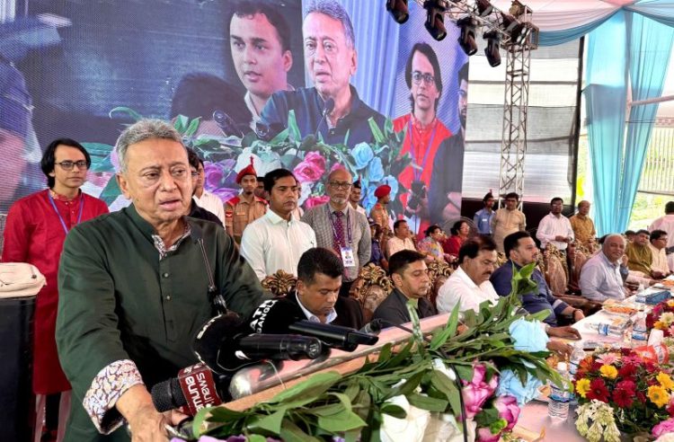 চট্টগ্রাম বিশ্ববিদ্যালয়কে শ্রেষ্ঠ বিশ্ববিদ্যালয় হিসেবে গড়ে তুলতে হবে : অর্থমন্ত্রী