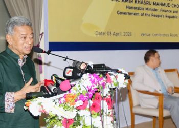 এখনও তেলের সংকট নেই, শিগগিরই নতুন সিদ্ধান্ত : অর্থমন্ত্রী