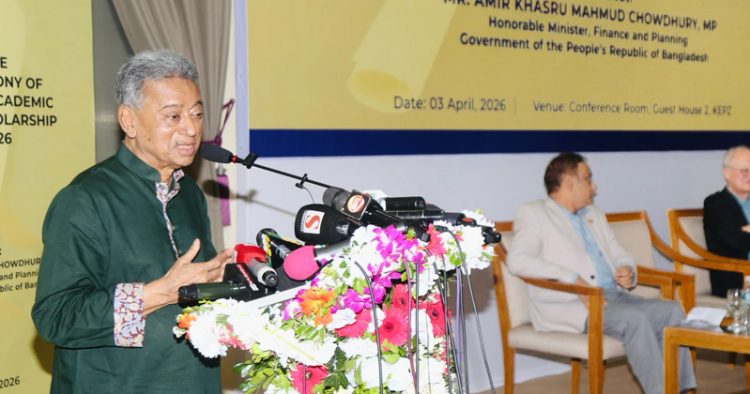 এখনও তেলের সংকট নেই, শিগগিরই নতুন সিদ্ধান্ত : অর্থমন্ত্রী