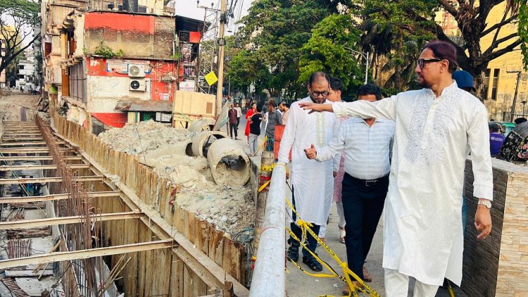 স্থায়ী জলাবদ্ধতামুক্ত হচ্ছে প্রবর্তক মোড় এলাকা