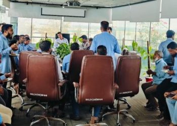 প্রথম কর্মদিবসে কর্মকর্তা-কর্মচারীদের সঙ্গে বৈঠকে এসএওসিএলের সিইও